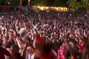 最新天天足球官网直播入口