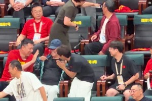 实时乌兹别克斯坦vs哥伦比亚首发阵容